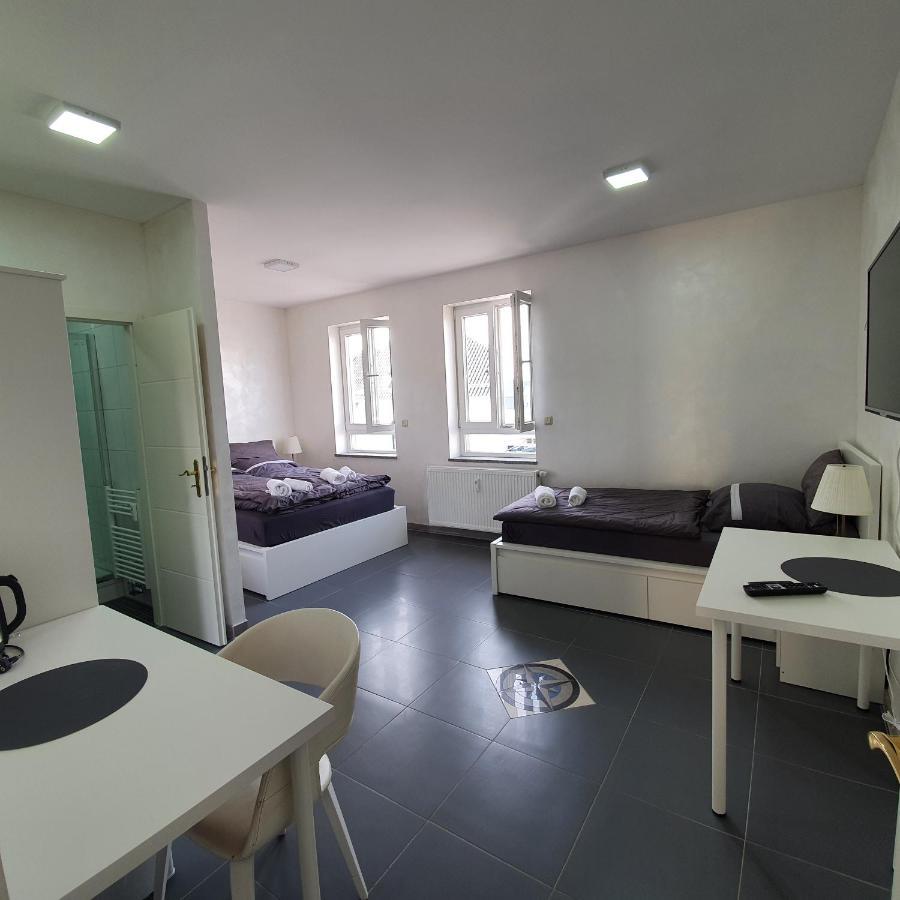 Pension Bad Soden / Apartment&Rooms Bad Soden am Taunus Exterior foto